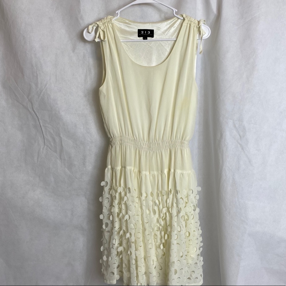 213 Michelle Kim | White Sleeveless Dress